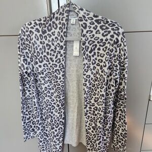 NWT OLD NAVY GRAY CHEETAH ANIMAL PRINT DUSTER SWEATER - SIZE MED